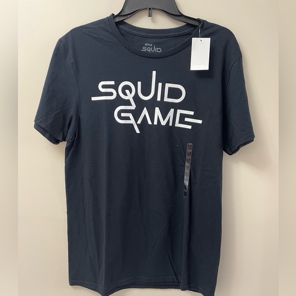 🆕 Squid Games logo t-shirt size medium - Picture 1 of 4